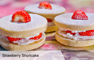 VegNews.StrawberryShortcake VegNews.StrawberryShortcake